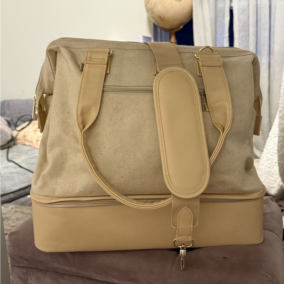 Beis Mini Convertible Weekender - Picture 1 of 8